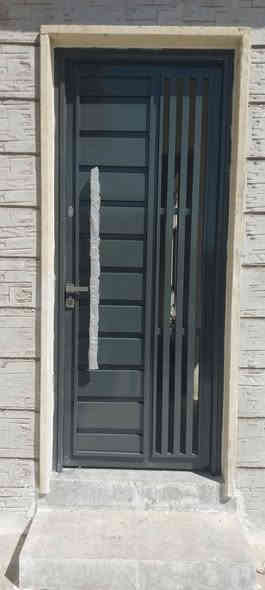 🛠️ حلول حدادية متكاملة بجودة عالية

نقدّم تنفيذًا احترافيا

⸻

🔩 أبواب وشبابيك ومحجرات هندسية بمعايير احترافية

لمسات جمالية، قوة متانة، وتنفيذ يعتمد على خبرة طويلة لضمان أفضل النتائج في المشاريع السكنية والتجارية.

⸻

🧱 ساندويج بنل – حماية وعزل بأعلى كفاءة

نوفّر تركيب الساندويج بنل العادي وضد الحريق مع التزام كامل بنظافة العمل وجودة التثبيت.

⸻

🏗️ تنفيذ جميع أعمال الحدادة

ابواب القاصه الحديثه سقائف الكيسبان، الأي كاربون،

⸻

☑️ مميزاتنا
 • التزام بالمواعيد
 • جودة مضمونة
 • كوادر ماهرة

⸻

📍 نطاق العمل
 • ناصريه مركز نعمل جميع انواع الحداده

⸻

📞 للتواصل والحجز:

*********** علي الحداد
