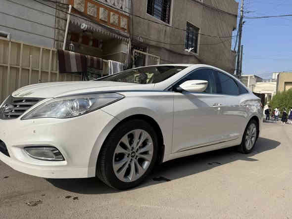 يالله سلام عليكم ازيره موديل ١٢خليجي مكفوله من الصبغ رقم اربيل سنويه بسمي ٦ سلندر ٣٠٠٠ السعر ١٢٨ ورقه بغداد القاهره ***********
