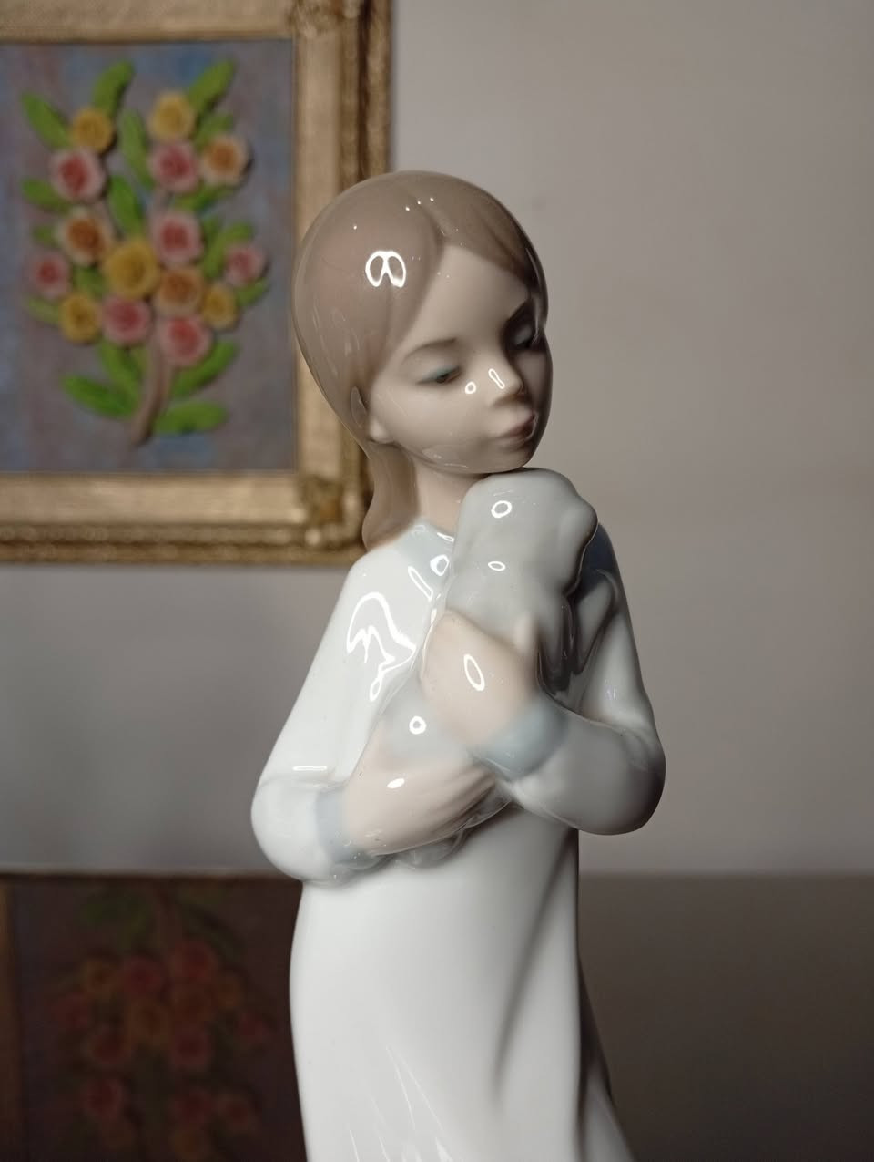 تمثال بورسلين اسباني بتفاصيل تحكي الواقع وضح في الصور والمهتم بالتفاصيل على الخاص


**إذا كنت صاحب هذا الإعلان وتريد حذفه لأي سبب، رجاءا أرسل رسالة إلى الدعم الفني**