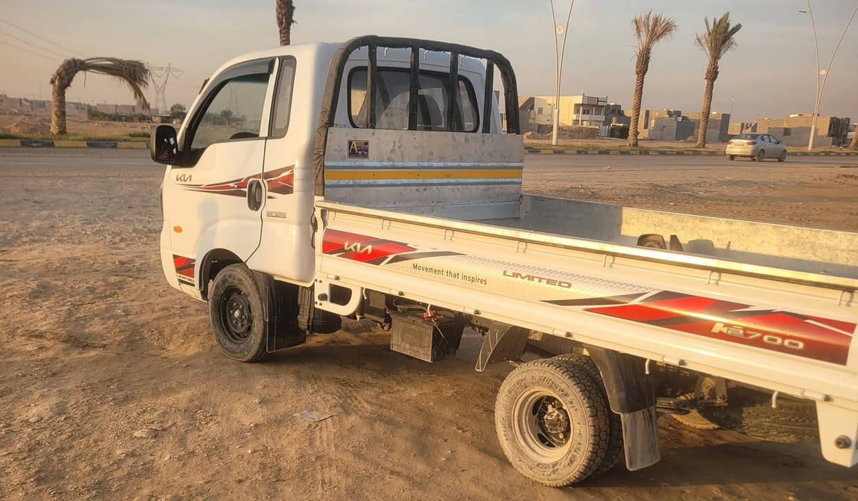 الحلال للبيع  ..
كيا بنكو  موديل 25 
رق
م صلاح الدين  نكليزي..  تحويل..؟ ثاني يوم  ؟ 
سياره مبدل قمارة  ...  كير محرك اكسل.. كفالة عامة 
سيارة ماشية 6الالف 
 المعرفة السعر اتصل  مباشر مع صاحب سياره 
***********
***********
