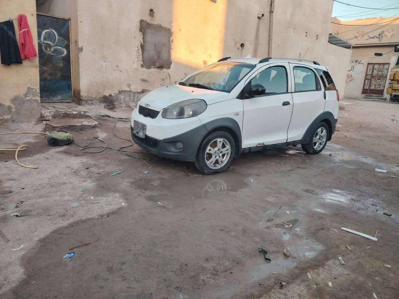 سلام عليكم شيري اكس وان سياره مال جني مكينه خير من الله كير حداده 70من 100سياره جاهزه تبريد تخم تأير تحويل مباشر بيهه ملاحظات خياس بصيط مكان البصرة  السعر 33وبيه مجال ***********
