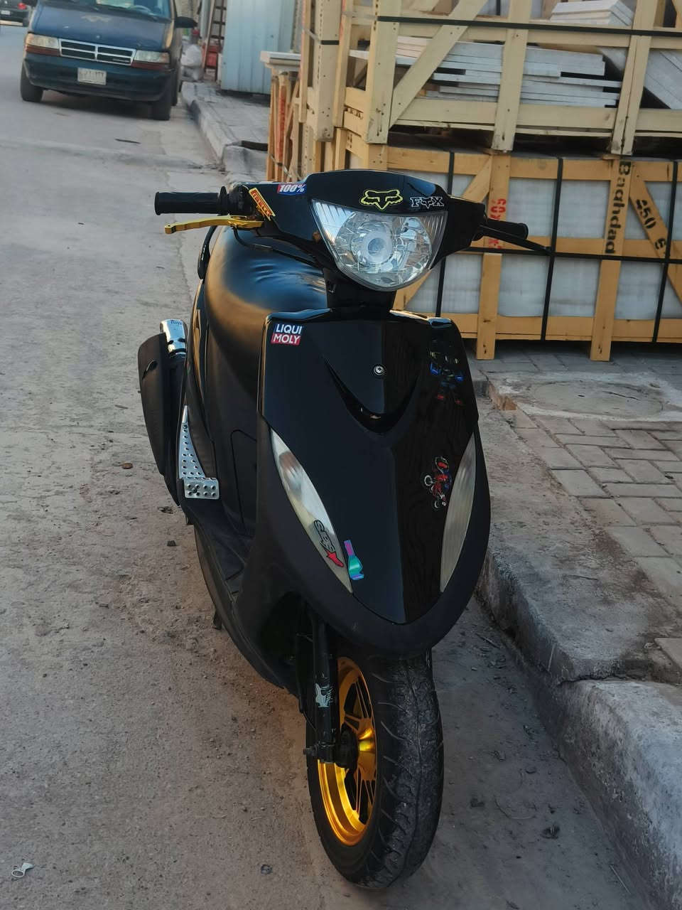 عدله
سلام عليكم 
للبيع 
بوشه 49 بلاديه 
كفراتها تجاري 
ويل تجاري (انطيك البلادي مالتها)
كابريتر بلادي 
سلف بلادي 
دبلات بلادي 
الدراجه تقريباً كلها بلادي 
سعرها 700 بيها مجال قليل 
مكاني بغداد البلديات 
***********
