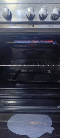 طباخ تكنو عشتار نظيفه حيل السعر على الخاص او اتصال على رقم 07739011449