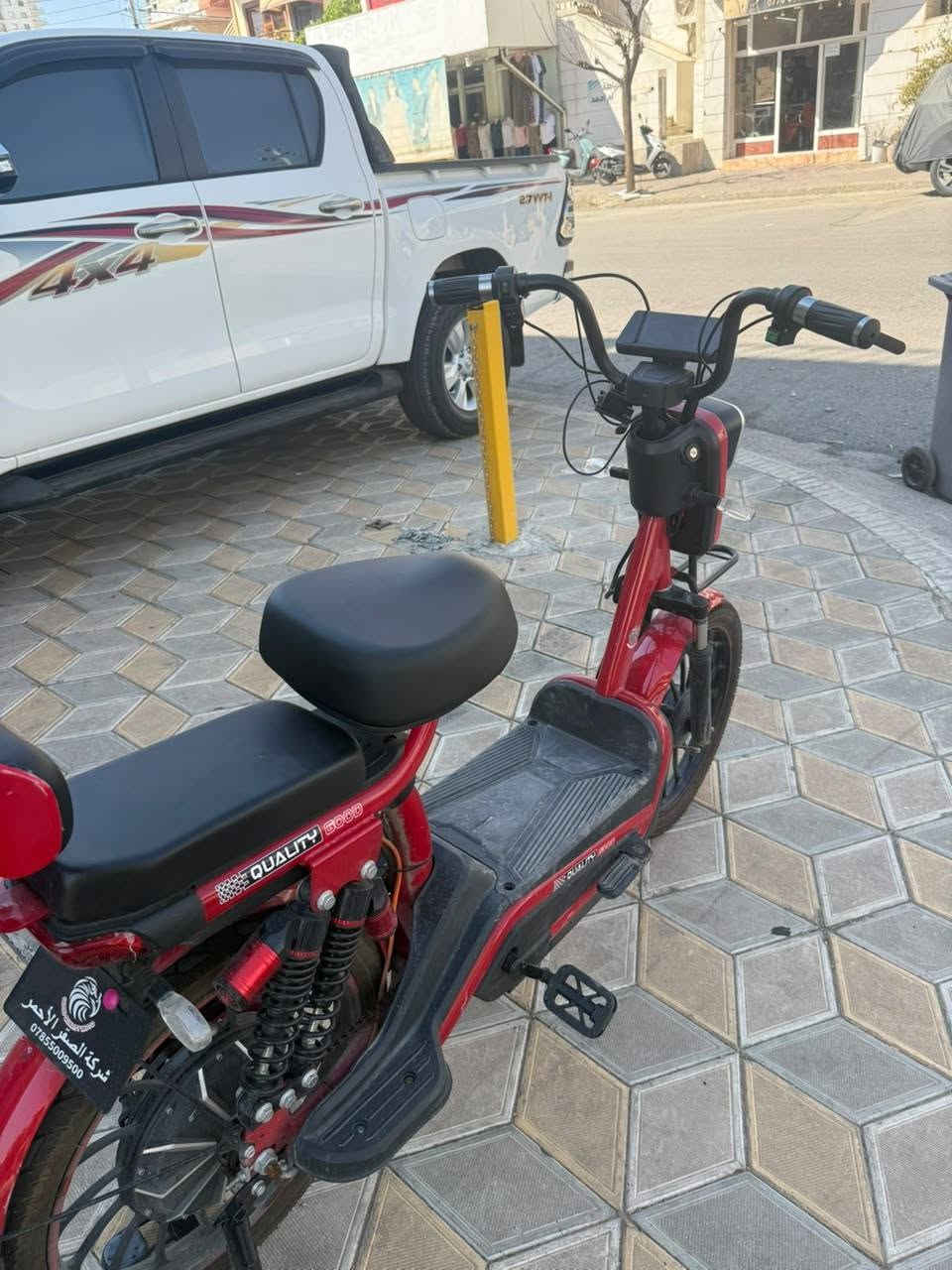 سلام عليكم
دراجة r9 Qualitty 5000 شحن للبيع نظيفة وجديدة 5 بطاريات و وياها شاحن مناسبة لكل الاعمار
للاستفسار ***********

