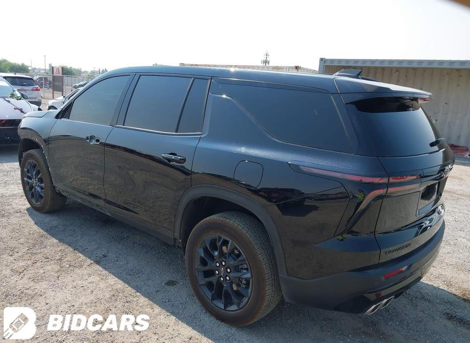 السلام عليكم
ترافرس 25 مواصفات lt 
تدخل حره او كتاب شهداء 
ماشيه 5
بعد 4 ايام توصل البصره 
راديترات بلاديه 
لايتات والغراض وياها 
السعر 230 وبيها مجال 
للاستفسار 
***********
