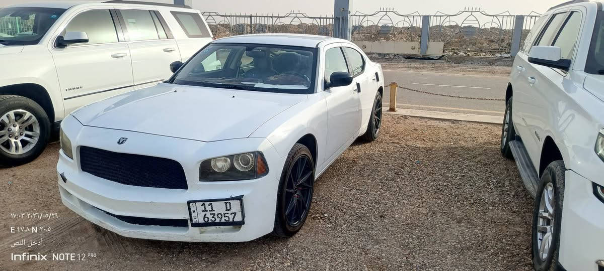 سيارة جارجر 2010 خليجي
بيع مستعجل 
باسم شخص من البصرة 

السيارة بدون ضربة ولا صبغ بيه فقط تكحيل تجي وتشوف 
بيها ضربة بالعراق مبدل البنيد

محرك 
كير 
تبريد 
كله جاهز 

السيارة ما ماشيه نظيفة 

رقمها بغداد 

السيارة احلى من الصور 
108 وبيه شي بسيط 

للتواصل ***********
***********
