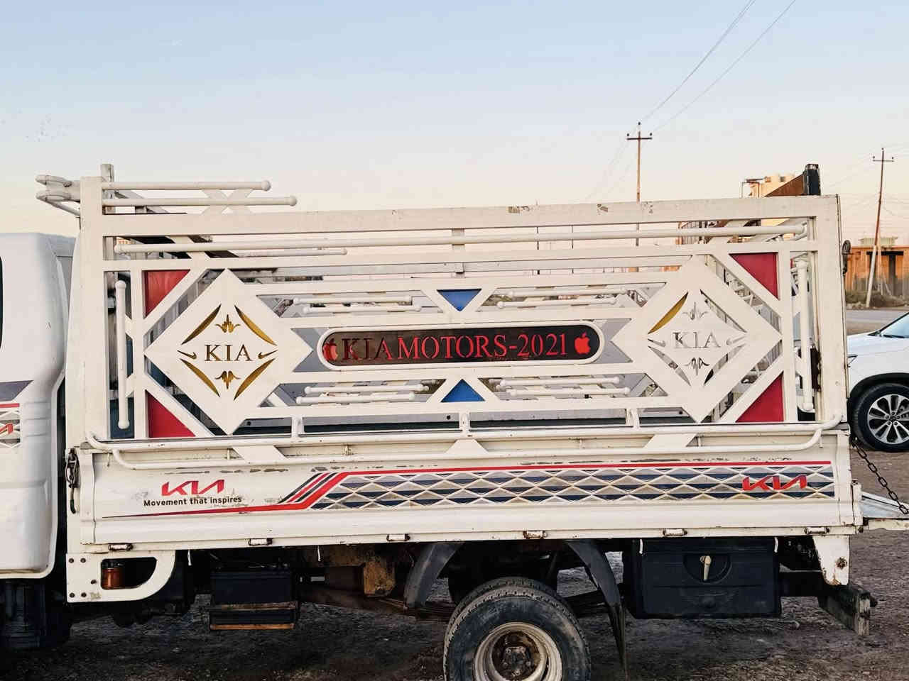 سلام عليكم اخوان محجر  فوال نضافه تفصال مال بو الحله نضافه احله من الصوره مكان ديالى بعقوبه السعر 375وبي مجال قليل للاستفسار***********
