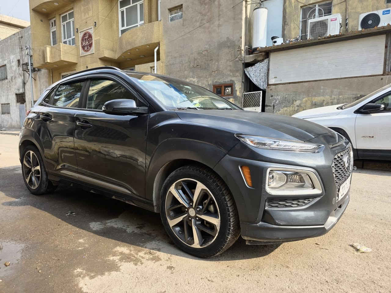 كونا 2018 
1600 توربو 
فول مواصفات 
ماشيه 47 ميل 
السعر 125 
***********
