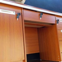 ميز مكتب جديد • ١٤٠×٧٠ • مدينة الصدر ق٢٤