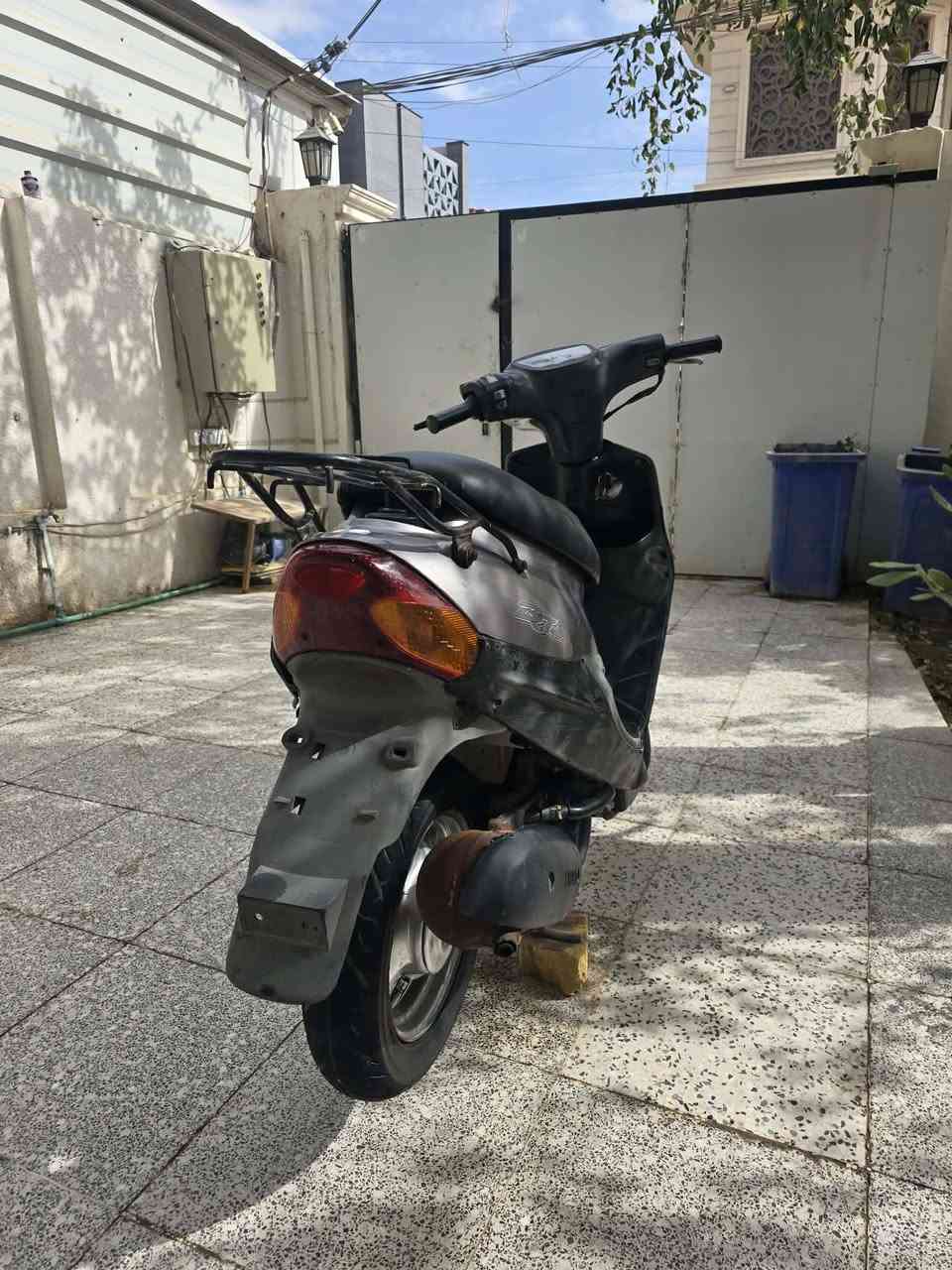 دراجه بيجي للبيع دراجه خير من الله وحاويه دراجه الي يريدها يتصل ***********
