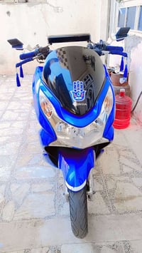 هوندا • PCX • للبيع