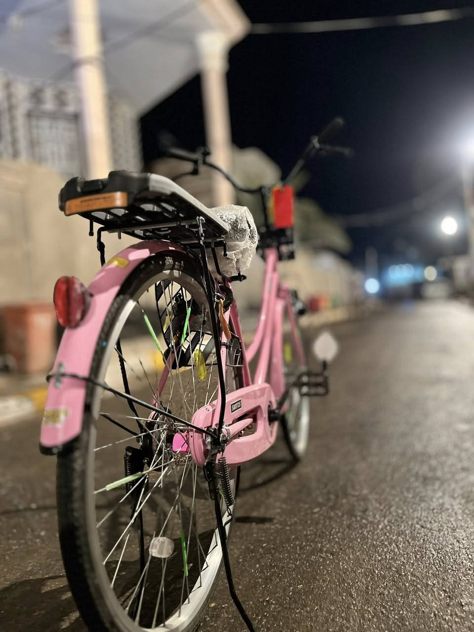 سلام عليكم باسكل للبيع
نضيف زلغ مابي بعده جديد 
ألون : 🩷بي شذره 
موديل : 22 
العنوان: الديوانية قضاء الدغارة 
***********
السعر : 145 وبي مجال
