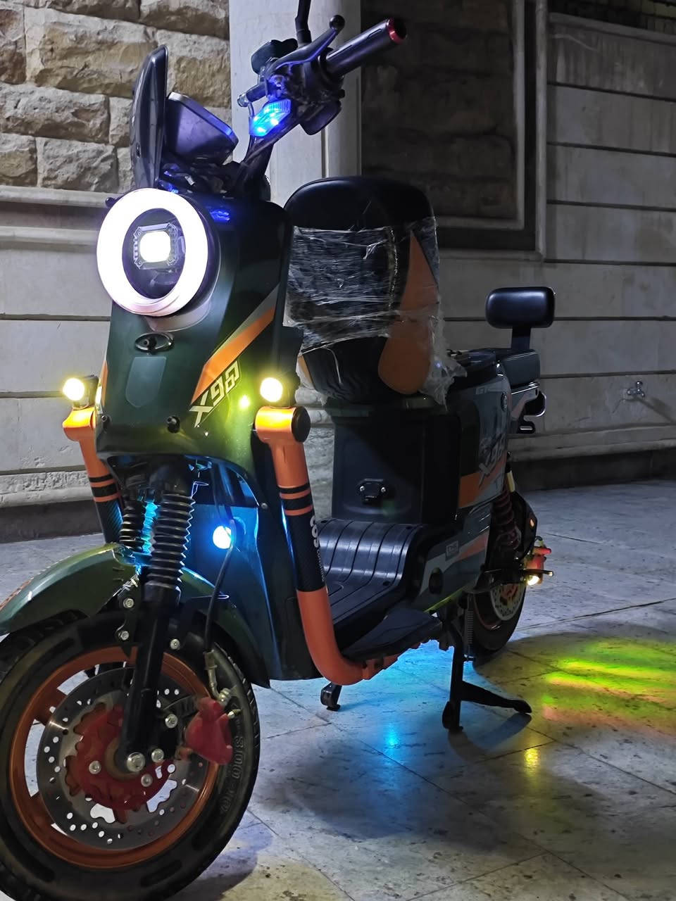 للبيع x900GT
5 باتري دبل من الوكاله
ملف 2000 W 🔥
4 نمر لايت زنون 3 عدسات من الوكاله 
بريكات دسك امامي خلفي
دبل اشاره ...لايت عالي ناصي ...مثبت سرعه 
السعر // 450 بيها مجال بسيط للشراي
مكاني بابل الحمزه الغربي


**إذا كنت صاحب هذا الإعلان وتريد حذفه لأي سبب، رجاءا أرسل رسالة إلى الدعم الفني**