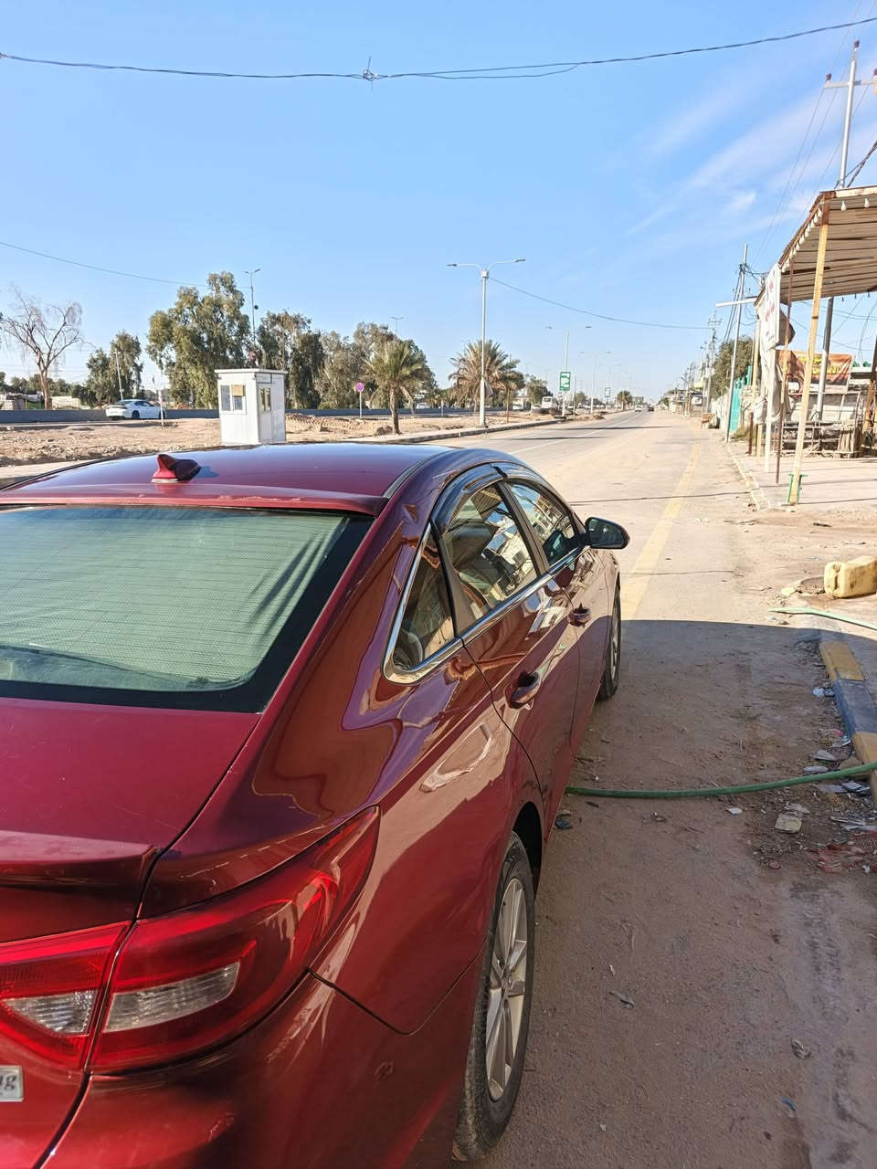 السلام عليكم.
سوناتا مديل 16
السياره كلين وارد امريكي مكفوله كفاله عامه 
من ضربه وتبديل وصبق 
رقم جديد
السياره بسمي 
تحكمات مثبت سرعه 
مكينه كير كفاله
السعر  125 مجال بسيط 
للستفسار اكثر 
***********
