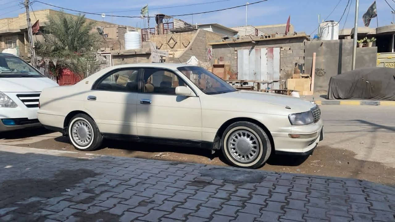 بطه متصل موديل1992 للبيع أو مراوس
 رقم بغداد انكليزي بسمي سنويه 2027
كير ومكينه حاويه 2500 ديلكو السياره كفاله 
 من الكصه ونقل جثه ولعيب شرعي والصوليات
تبريد شغال
صبغ عام السياره جاهزه مجهزه غرفه نضيفه  كهربايات حداديه سنتر لوك لايت زنون عالي وناصي
العنوان واسط صويره 
السعر50
***********
