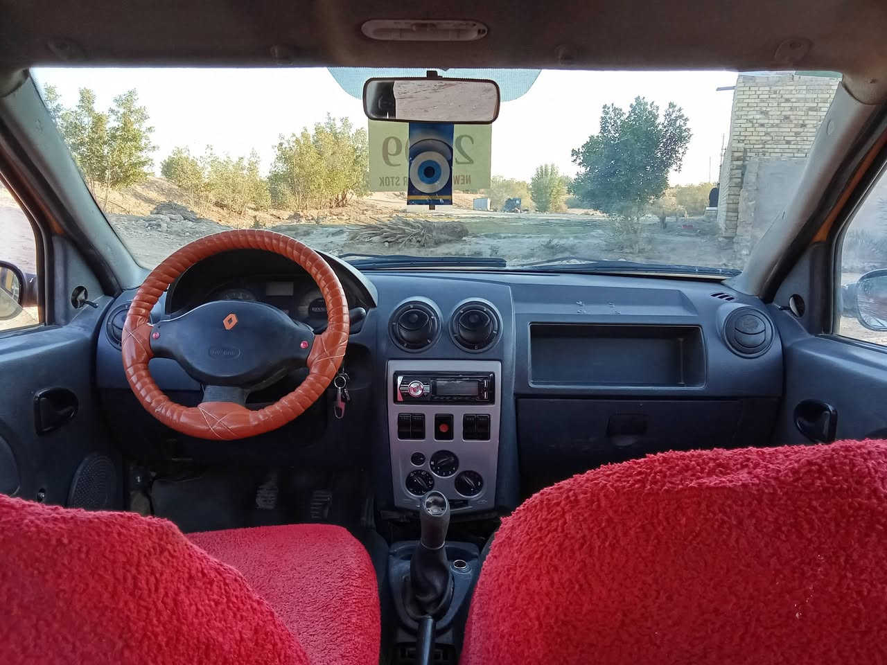 سلام عليكم ورحمة الله وبركاته /للبيع رينو لوگان/2009/گير ومحرك وحداديه شرط /سياره  مداور ثاني يوم /رقم نگليزي سنويه لل2028/السعر 32وبيه مجال لشراي /الرقم وتفاصيل علا /*********** مكاني السماوه الرميثه قضاء الهلال
