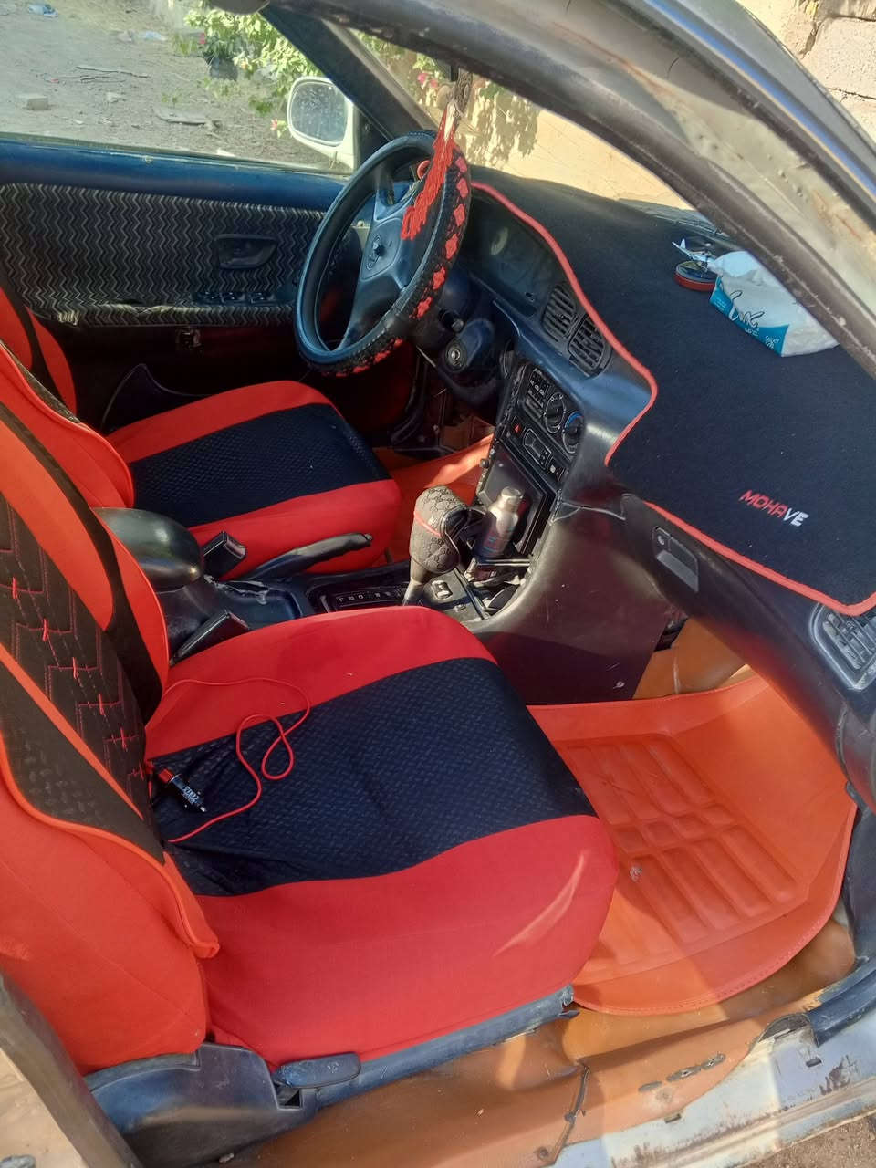 سوناتا 2 موديل 94 للبيع رقم واسط مشروع وطني تنتهت سنويه بشهر 12 السعر 30وبيه مجال  مكانها واسط ***********
