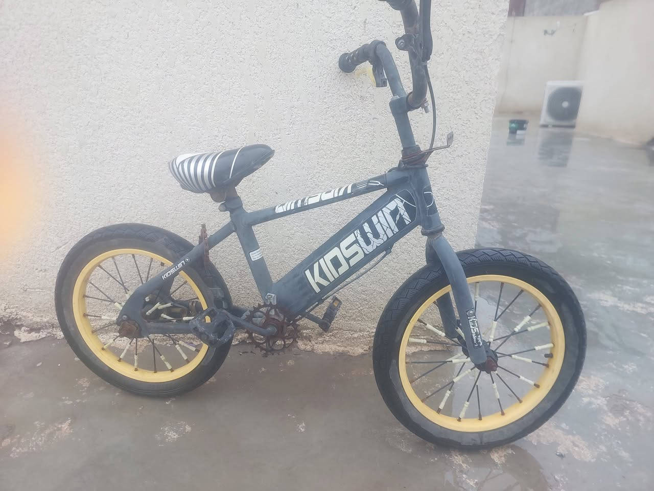 سلام عليكم عدنا ذني البايسكلات
للبيع


**إذا كنت صاحب هذا الإعلان وتريد حذفه لأي سبب، رجاءا أرسل رسالة إلى الدعم الفني**