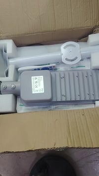 بروجكتر • طاقة شمسية • حجم كبير