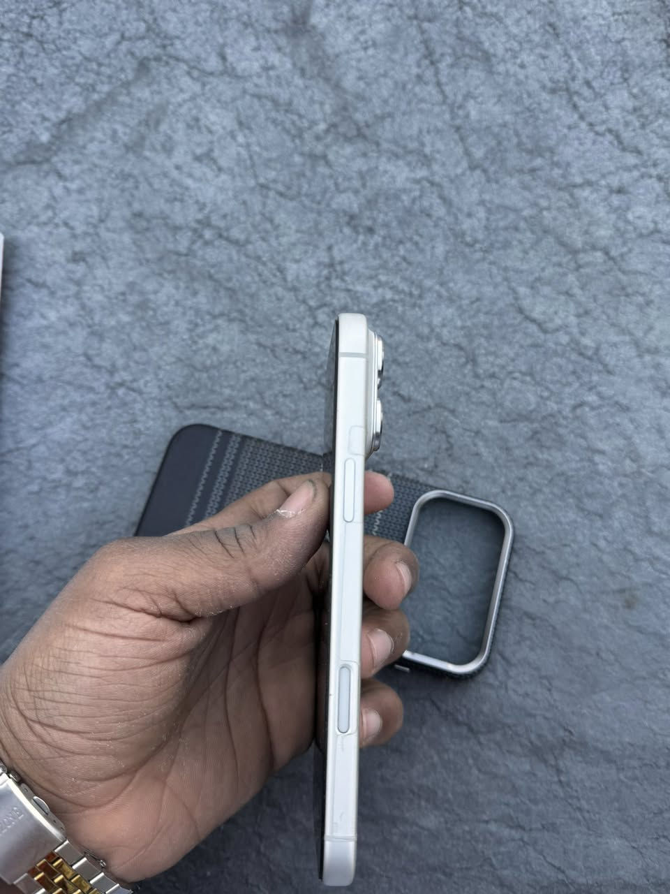 للبيع ايفون 17 برو ماكس اللون السلفر
الذاكرة 256

عدد دورات الشحن 64

نسخة e-sem
 
السعر 1775 قفل قفل لان بس غراض الحماية الشادهن ب40 الف

العنوان : بغداد مدينة الصدر

للتواصل *********** متوفر فقط واتساب
