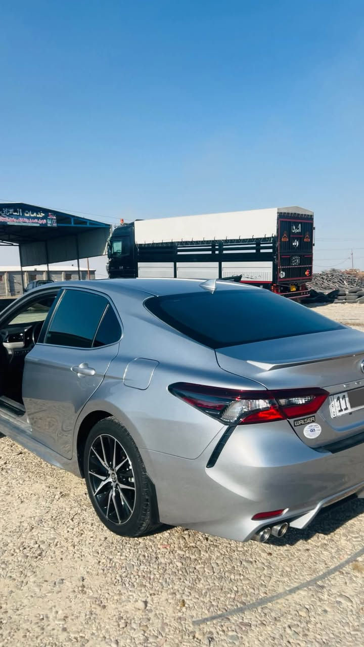 🚗 للبيع كامري هايبرد SE بلاص 2024 🇺🇸
السياره مرقم رقم بغداد وجاهز للتحويل
🔹 موديل:2024
🔹 الفئة: SE بلاص
🔹 اللون: سلفر
🔹 وارد أمريكي
🔹 الممشى: 40 كم
🔹 رقم بغداد

✅ حادث السياره قطعتين جاملغ ايمن + بنيد

المواصفات:
✔️بصمه
✔️فتحه سقف
✔️اشاره مري
✔️ شاشة كبيرة
✔️ كاميرا خلفية
✔️ رادار أمامي
✔️ تحديد المسار (Lane Assist)
✔️ تحديد السرعة
✔️ شفات تبديل على الستيرن
✔️ 3 وضعيات قيادة
✔️ سبورت / ايكو / نورمال
✔️ توقف تلقائي
✔️ مقاعد جلد كهربائية
✔️ مواصفات عديدة أخرى

للاستفسار واتساب
                                                                     ***********
