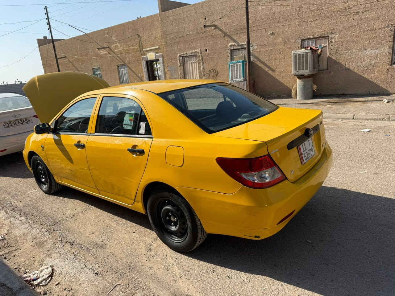 موديل ١٩ سعر ٧٠ بيه مجال قليل 
بغداد بسمي مكفوله عده بارد 
***********
