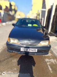اوميكا 1992 رقم انكليزي كير عادي شاشه سنتر لك شغال تايرات جدد  مكينه 2...