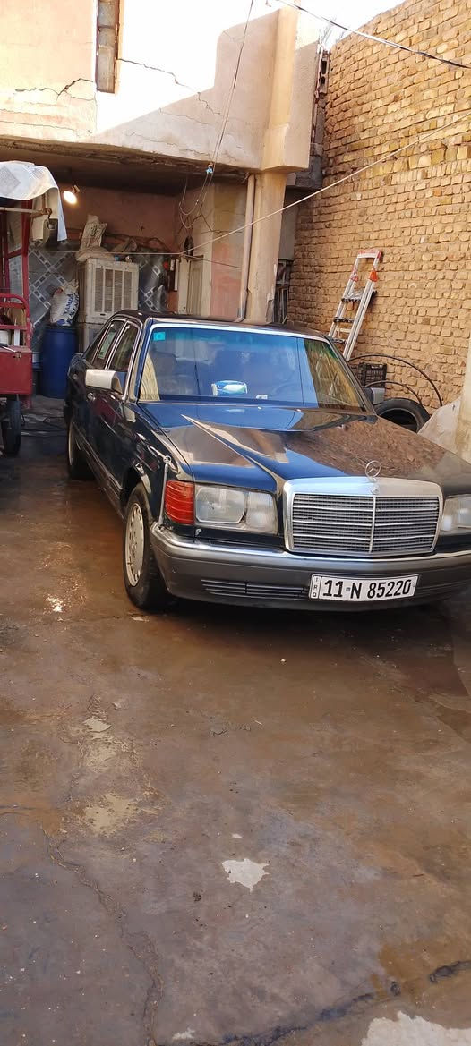 سلام عليكم مرسيدس رئاسي البيع موديل 85 سيارة مصبوغة جمالية سيارة جديدة بمعنى الكلمة مكينة  بطة 2 ونص ففتي سيارة جديدة الاستفسار ***********
