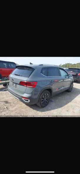 فولكس واكن تاوس 
• موديل: 2024
 • كير DSG أوتوماتيك 7 نمر
 • ماشية: 7000km
 • بيها رادارات (تنبيه تصادم + تنبيه خروج عن المسار)
 • مثبت سرعة ذكي (Adaptive)
 • كاميرا رجوع + حساسات أمامي وخلفي
 • شاشة كبيرة + Apple CarPlay / Android Auto
 • أضوية LED حديثة
 • محرك تيربو اقتصادي وقوي
 • كراسي مريحة، نظام تبريد ممتاز
 السعر المطلوب153$
  
العنوان بغداد 
***********
