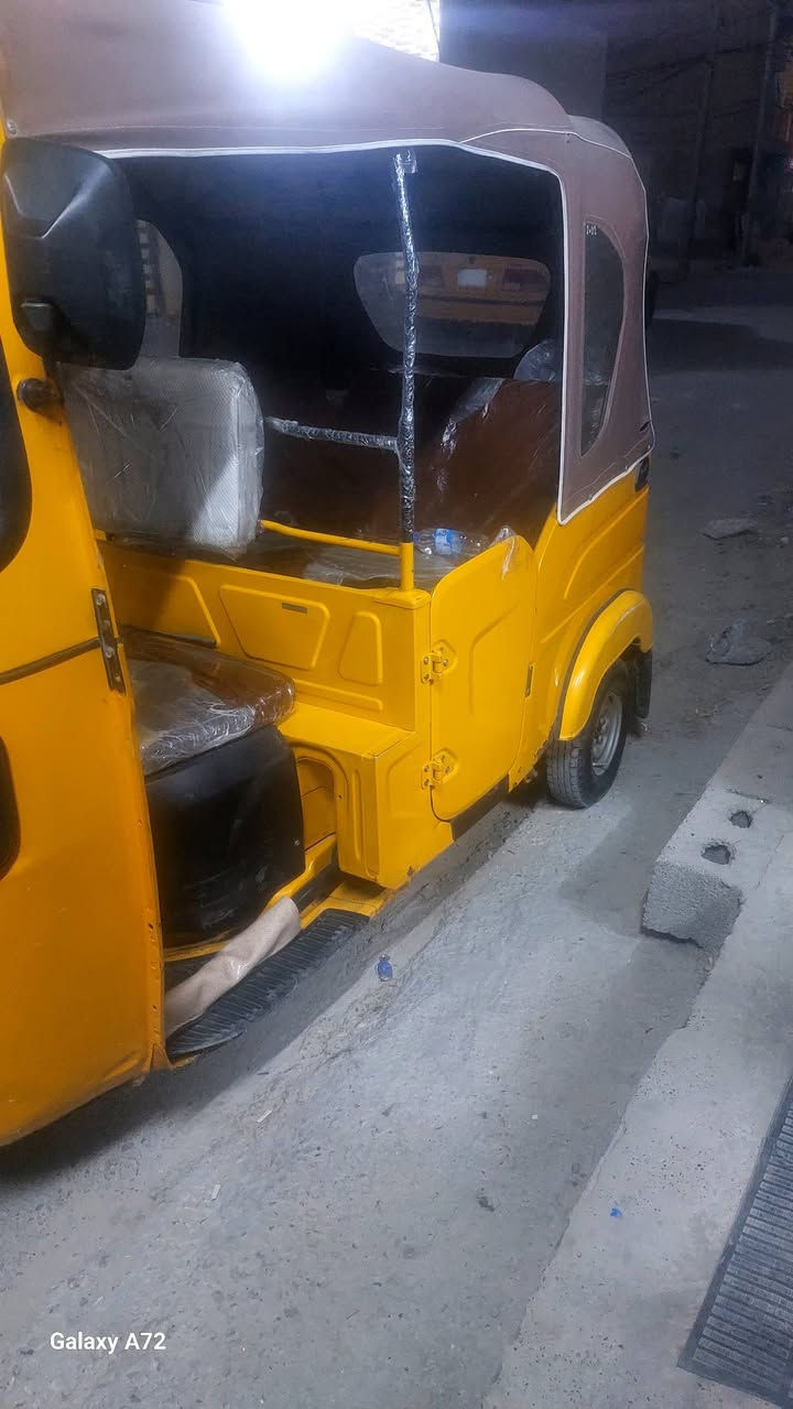 @@@تكتك 2022شهر 11تكتك نضيفه محرك مكفول 
تكتك جاهزه وخير من الله سسعععرررر 7950وبيه مجال *********** مكان مدينه دسيم

