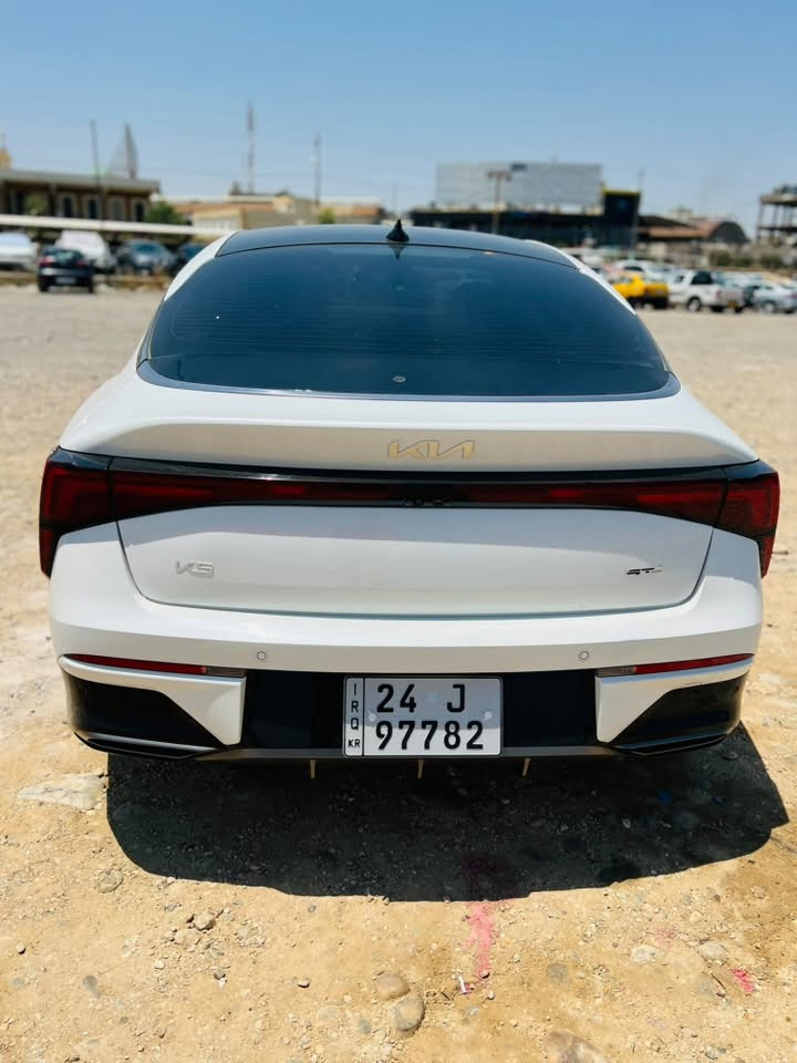 بسم الله الرحمن الرحيم
السلام عليكم 
Kia k5 2025
مرقم جاهز دهوك
عداد 7,000 كيلو
محرك 2500 طبيعي 
بدون صبغ تعديل بارد جاملخ امامي فقط
بصمه- بانوراما- اشاير بل مري- حساسات 360
تشغيل عن بعد-ترحيب أبواب - كشنات جلد احمر
تدفئه كشنات- هندبريك بصمه- كشنات كهرب

مكان السياره الموصل 
السعر:235$ وبيها مجال
لاستفسار (***********)
