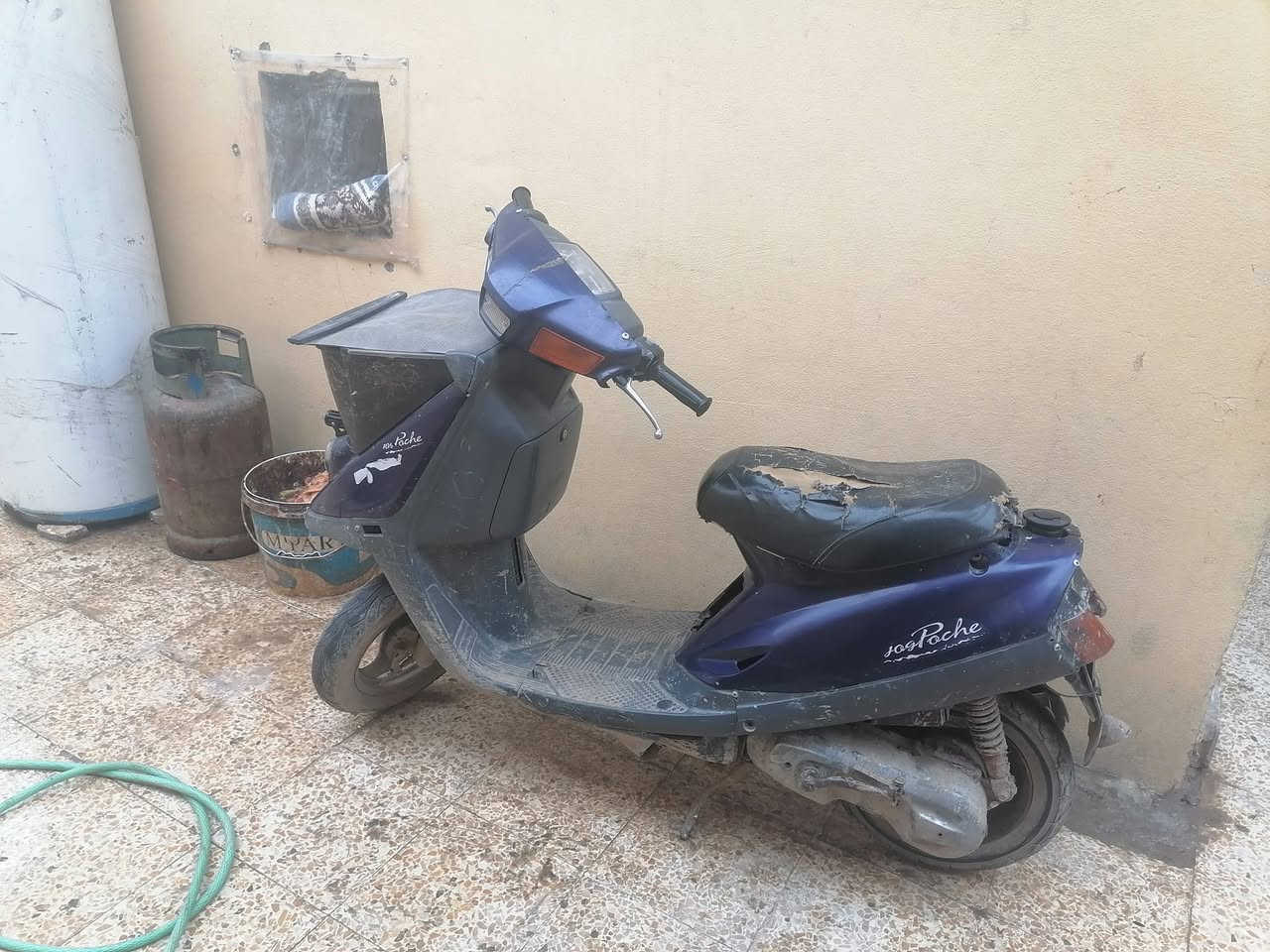 موطور بزون للبيع كلشي شقال كهرباياتو شقال سلف شقال باتري جديد سعر قفل 100
***********
***********
