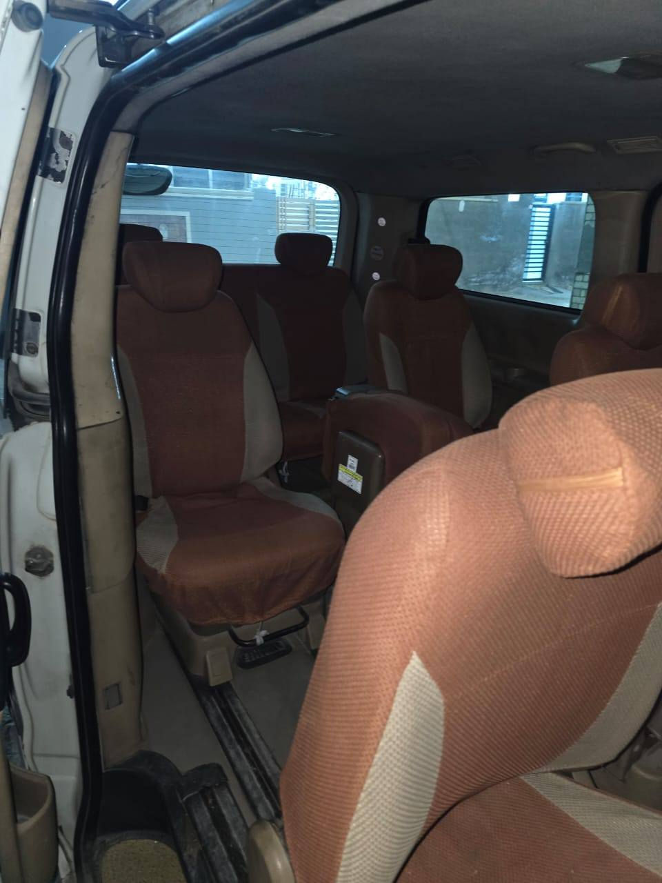 ستاركس 2011مفتوح كيرعادي جاملغ امامي صبغ فقط سياره كلش حلوه للأستفسار ***********
