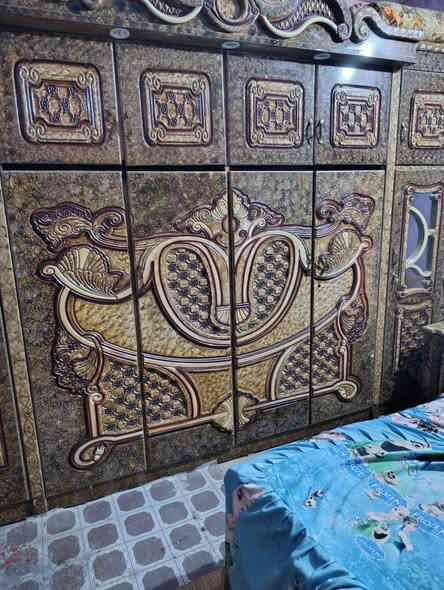 غرفه اخشاب نضيفه وسعرها مناسب مكاني كربلاء ***********
