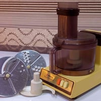 خلاط حمص بطحينة وصلصات محضرة طعام ناشينول ياباني 4 عمليات  التواصل خاص...