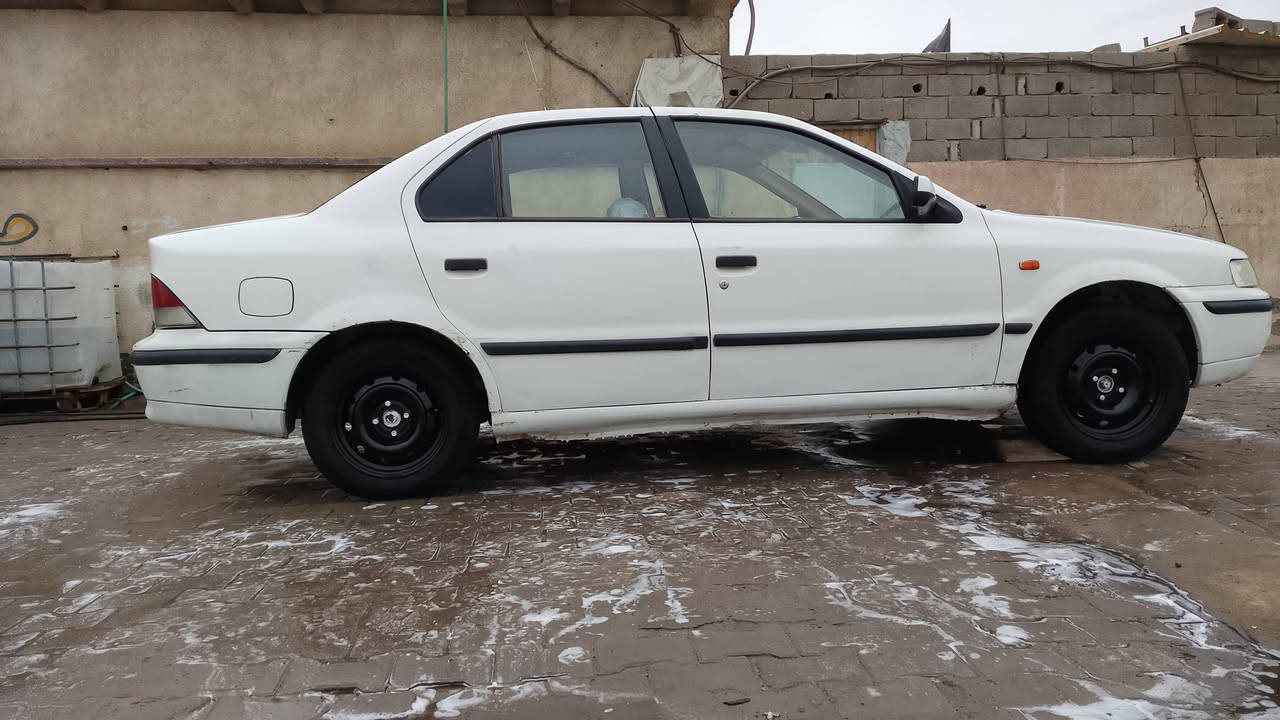 سلام عليكم سياره لبيع سمند موديل 2011سنويه منتهيه كفاله من ضربه وتبديل بس الهالات معمره فقط  مكينه وكهربايات وحداده خير من الله سعر سياره 35 بكان سياره لبصره لموفقيه ملاحضه ما تواجد عل فيس بس وات ساب ***********
