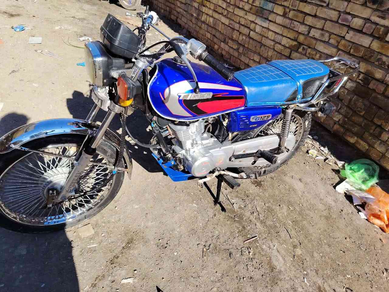 أقره المنشور وخابرني اربعه كير تايكر أوراق كامله واصوليه اكاتبك وي الوكيل مديل 2022 مكفوله كفاله عامه محرك برغي مامفتوح بي عل بلاد الشركه دراجه كلهه شغاله مابيهه اي نقص جاهزه مال جنيان نضافتهه نفس البصوره مكانهه بديوانيه شراي اتصل وبيك خير وتدلل لاتراسني مامتواجد عل خاص هاذ رقمي وخابرني ***********
