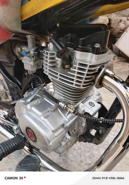 سلام عليكم محرك BM للبيع السعر 150 الف وبي مجال قليل محرك خير من الله الشراي يتصل ويدلل ***********
