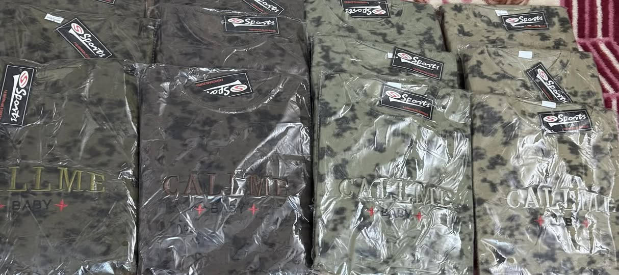 برموده ولادي درجه اولى
قياس 18و19و20
يلبس عمر من8الى12سنه محير
السعر ب8


**إذا كنت صاحب هذا الإعلان وتريد حذفه لأي سبب، رجاءا أرسل رسالة إلى الدعم الفني**