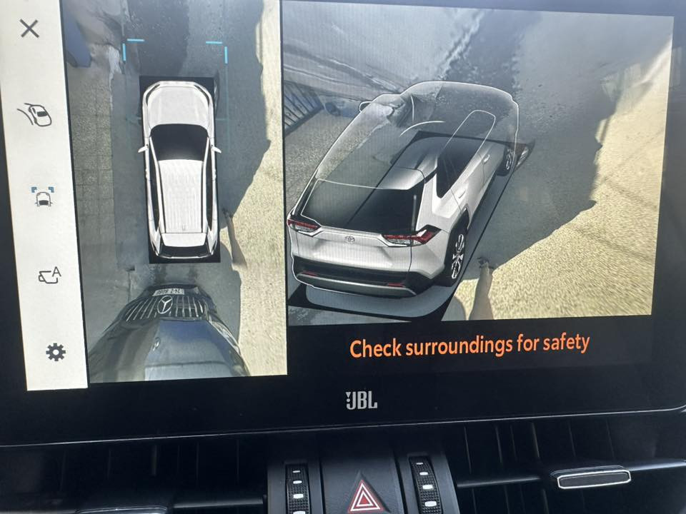 TOYOTA RAV4  2024  Limited 
تويوتا راف 4  لمتد موديل 2024 بانزين وارد امريكي  بدون صبغ  بس  رأس  جملغ امامي بي شبر صبغ مبين بصور حادث كلش خفيف وجميع الايرباكات سليمة 
فول مواصفات أعلى فئة في راف 4 محرك 4 سلندر سلايد-كيجات ديجيتل-جنطة كهربائي شفط-مقاعد كهرباء جلد مع تبريد و تدفئة في المقاعد الامامية والخلفية -كوشنات خزن -أوتو هولد -دخول وتشغيل بصمة 8 ايرباكات -حساسات امامي و خلفي -كاميرات خلفي دوارة  6 سماعات JBL - نظام كاربلي - ستيرن تحكم مع تدفئة ستيرن - رادارات جانبية وامامية وتوقف تلقائي - تحديد سرعة -مرايا الداخلية تعتيم أوتوماتيكي - وشحن وايرليس -تبريد وتدفئة منفذ هواء الخلفية -لدات نهاري بلاجكتورات ليلية -شاشة اشعارات وشاشة مركزية -دبل اكزوز بلادي -زر مانع الانزلاق -زر مانع الانحدار  أوتو  هولد .
ترقيم شمالي
***********
