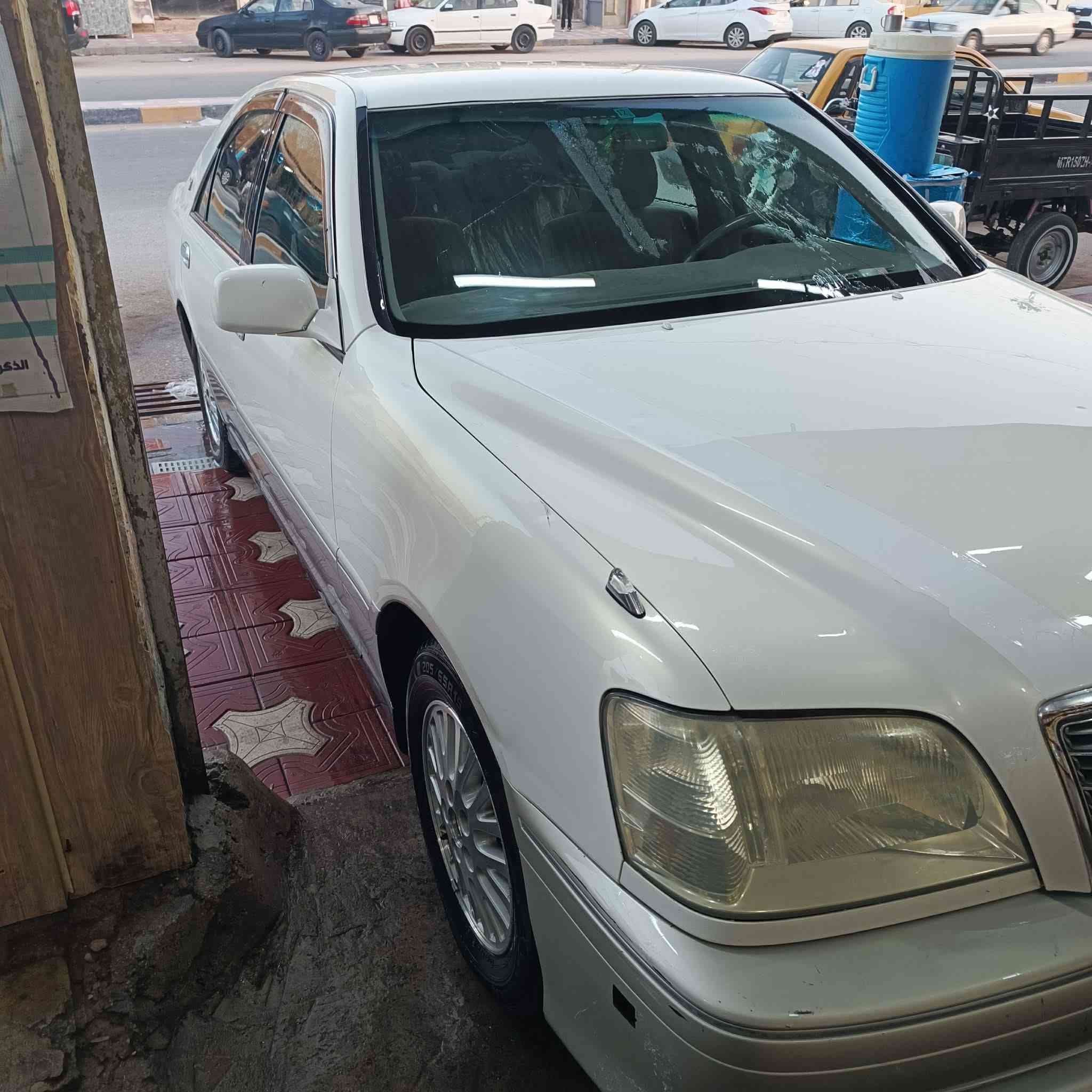 ملكه ادوات للبيع
سعر 30 وبيهه مجال 
كصتين متومه طبق 
شرط دك حاسه وين متريد 
***********
