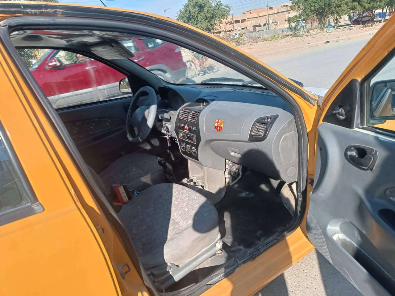 السلام عليكم طيبه ١٦ واسط مصفره هيئه وغرامات مكينه گير تخم تاير دواخل كهربائيات سياره جاهزه للاخير مكفولة من الحادث الاستفسار الاتصال على الرقم ‏‪0776 330 5236‬‏
