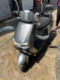 دراجه للبيع نضيفه  كلشي مابيه  07706763010