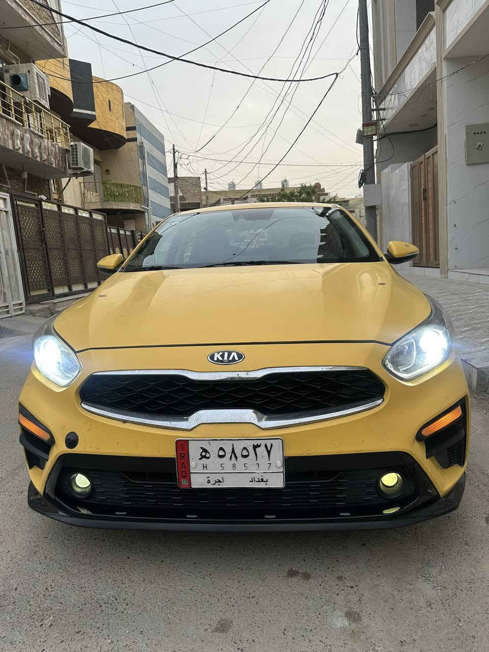 يا الله سلام عليكم  
فورتي موديل 2019
وارد امريكي  فقط بنيد مبدل حادثها  طخه خفيفه بل بابين
رقم بغداد ابسمي  تحويل ثاني يومً 
بغداد الحريه  
رقم فقط اتصال  ***********
سعرها  125

