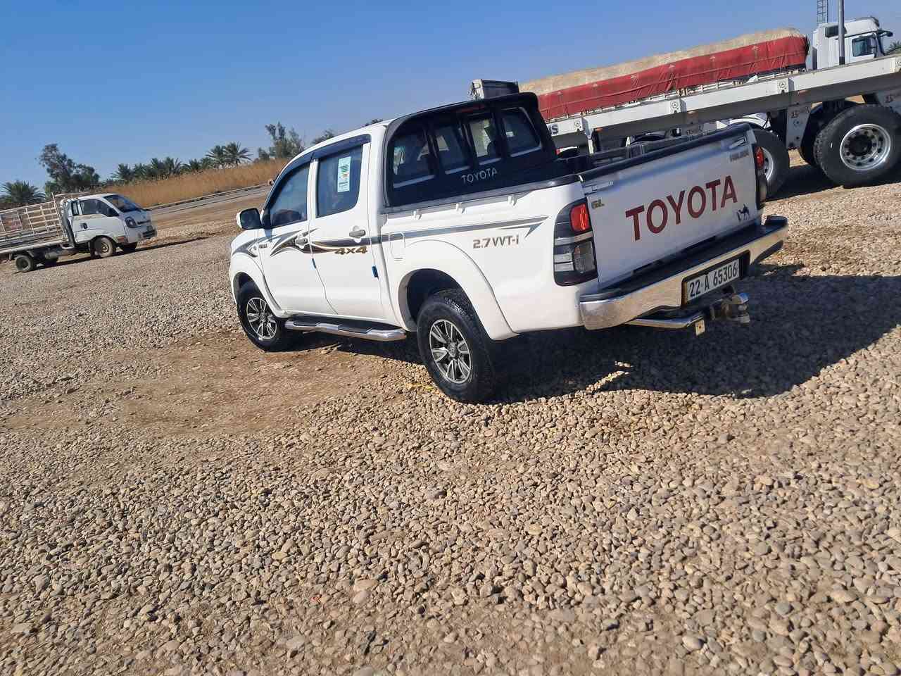 السلام عليكم
تيوتا هايلوكس موديل 9 كير عادي سنويه ورقم جديد بأسمي 

شاصي 22كير محرك كفاله لاتنقيص ولاتبخير تبريد تدفئه شغال فور ويل شغال ضرر جاملغ وبنيد بدون دواخل سونار موجود 

السعر 162وبيها مجال مكانها واسط العزيزيه

***********
