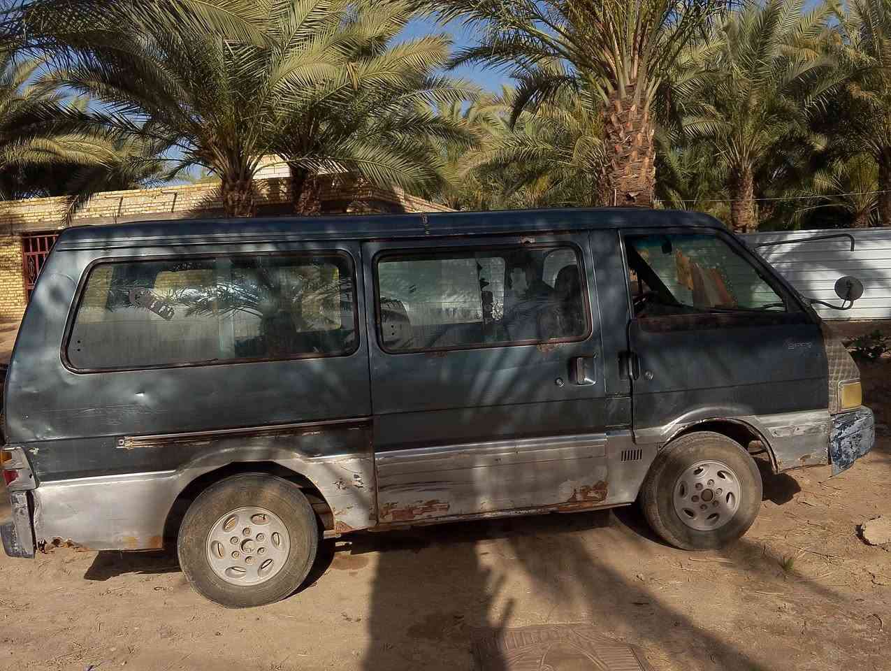كيا بستا للبيع 93
بابل القاسم 
السعر 17 بيها مجال حك الجيه 
أتصل ***********
