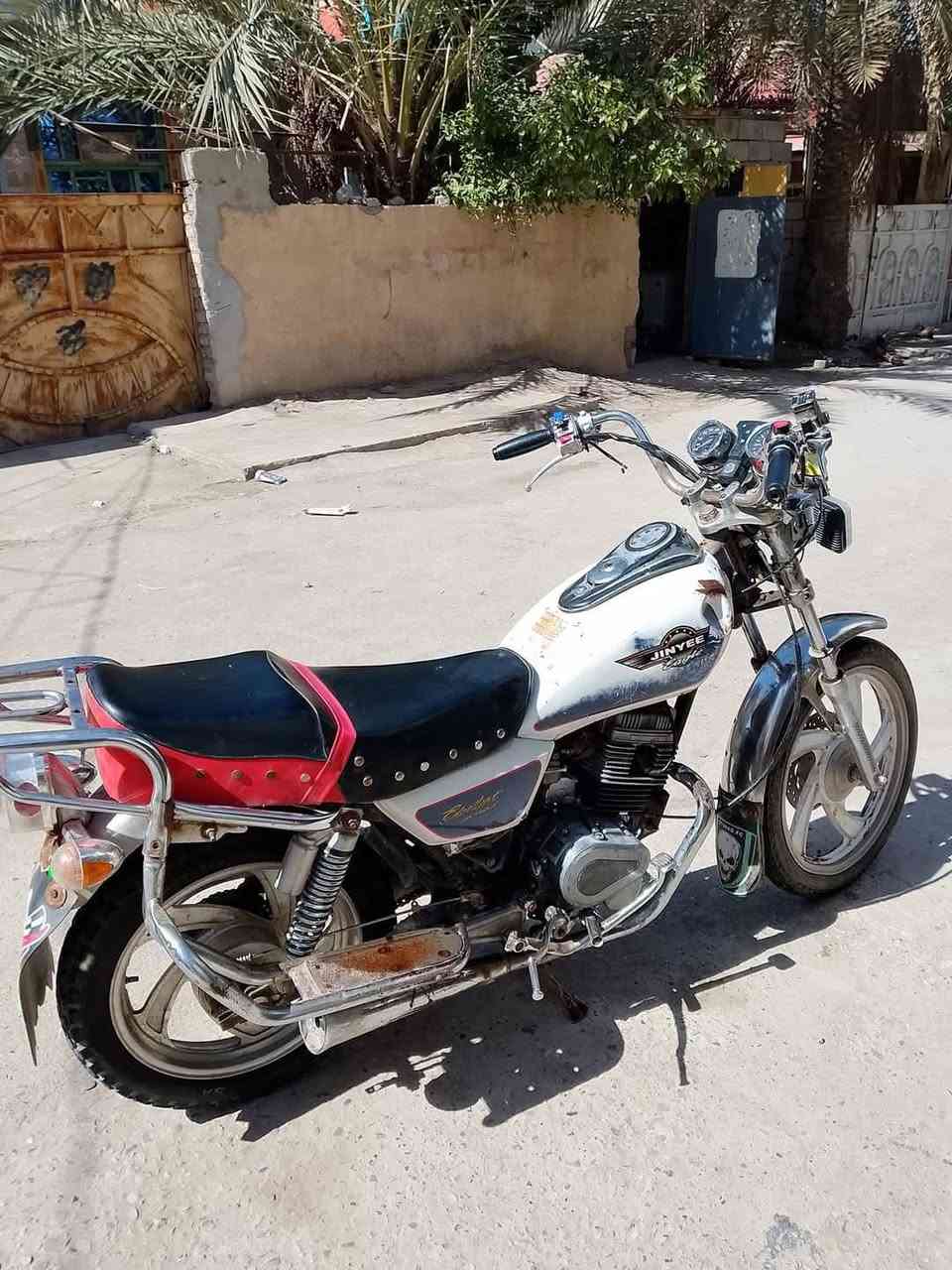 للبيع 350 وبيه مجال مكاني بغداد ***********
