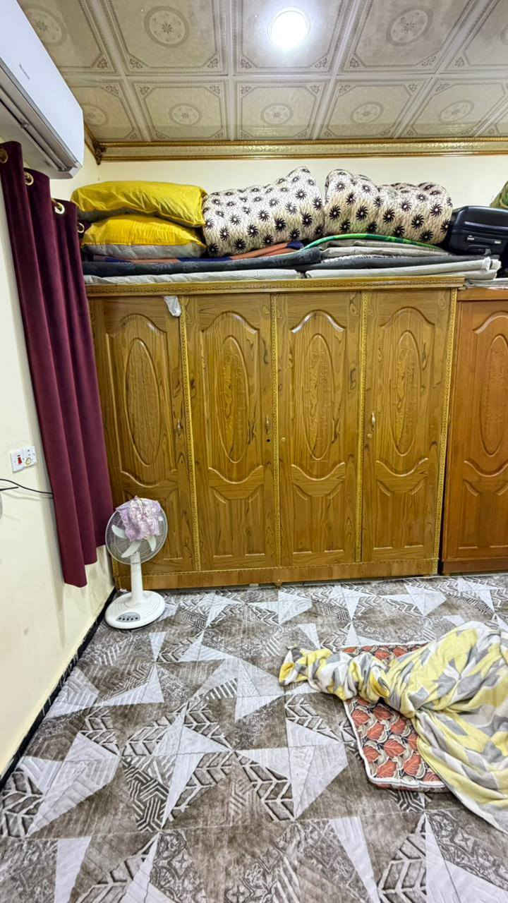 سلام عليكم كنتور للبيع ***********
