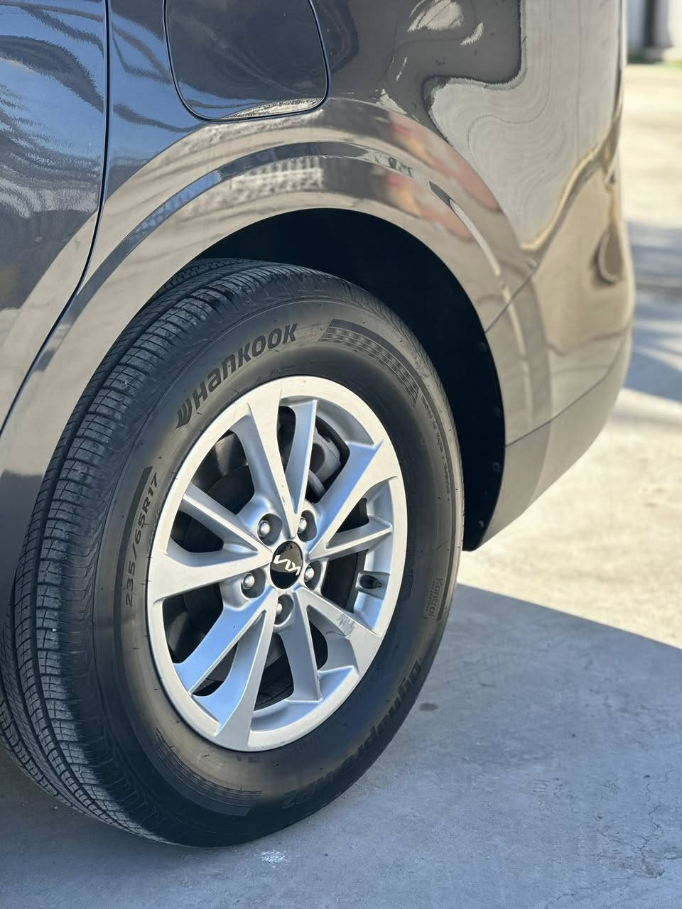 كيا كرنفال
موديل :2023
ماشيه:20الف 
زيرو بحالت الشركه
جاملغ فقط ايرباك برده
كشن وسطي متحرك 
كاربلي 
تحديد مسار 
بيبان كهرباء 
هواي موصفات 
السعر خاص 
لاستفسار ***********
كربلاء📍
