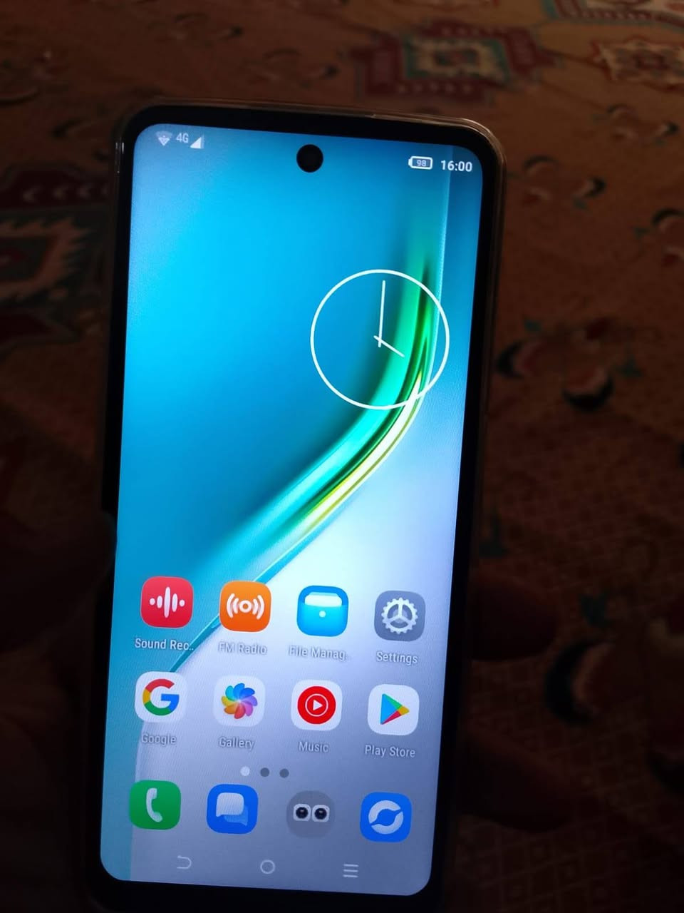 تلفون اللبيع سمه CAMON 40 Pro
والله محتاج او ريد ابيعه مكاني رفاعي سعره خاص 
او هذه رقمي ***********
